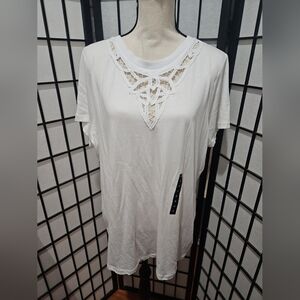 NWT Torrid SIZE 2 (2X) White Lace Accent Top